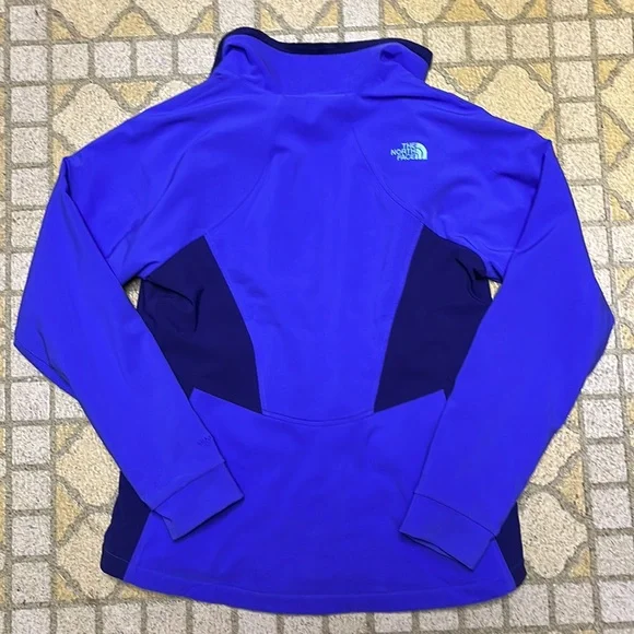 BNWOT Northface Fleece lined Windwall jacket - Picture 16 of 16
